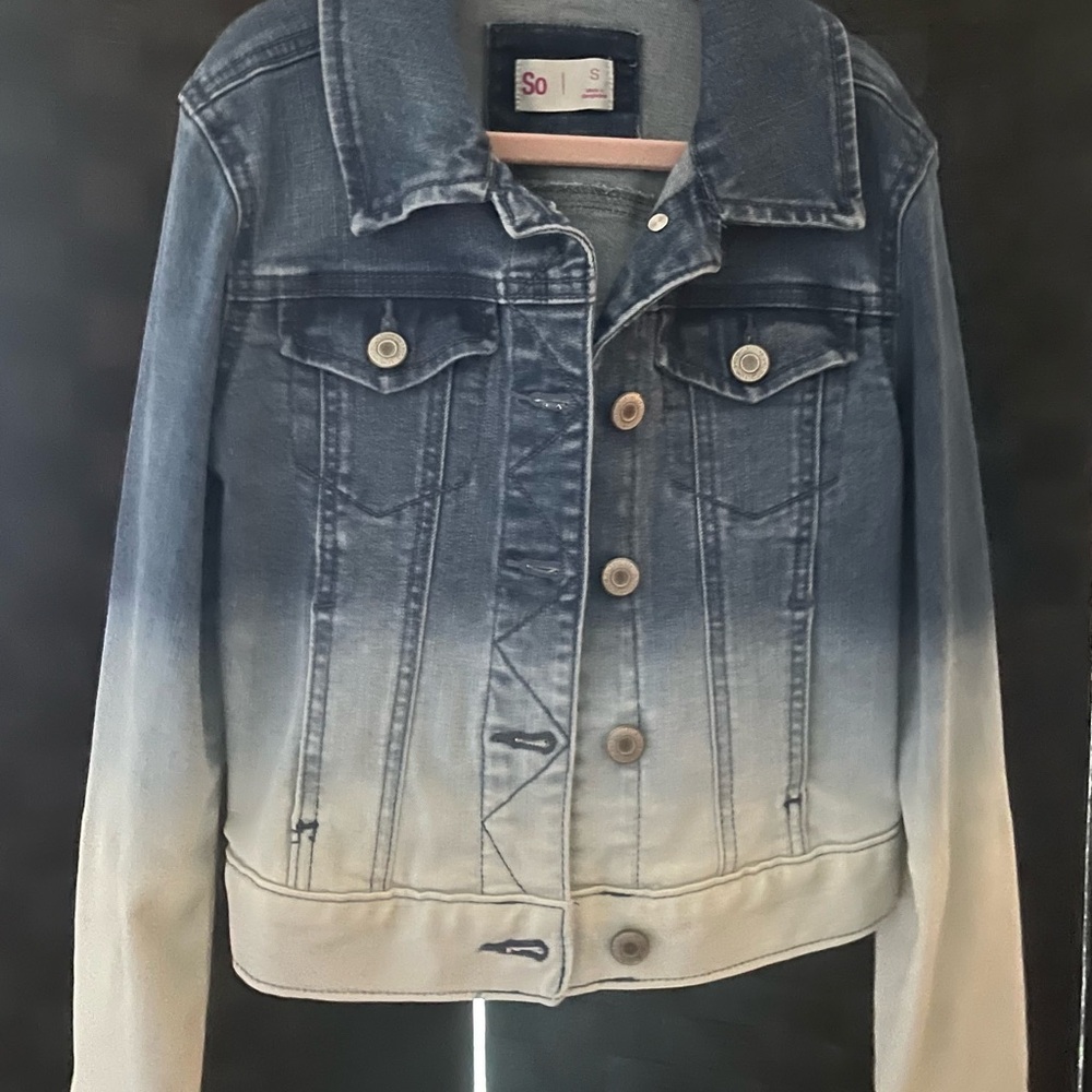 Girls Jean jacket, size S in kids. Brand- SO.